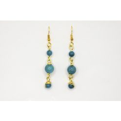 Kék achát fülbevaló, arany színű alumínium huzallal