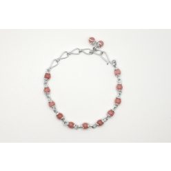   Rózsa achát ásvány karkötő, ezüst színű alumínium huzallal